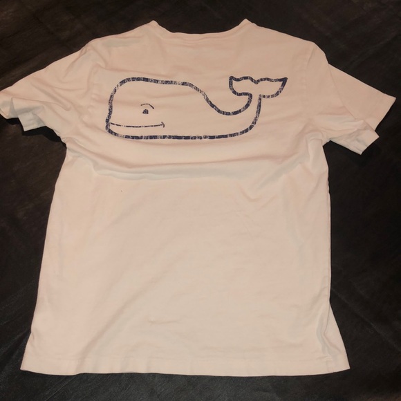 white vineyard vines tee shirt - Picture 2 of 3